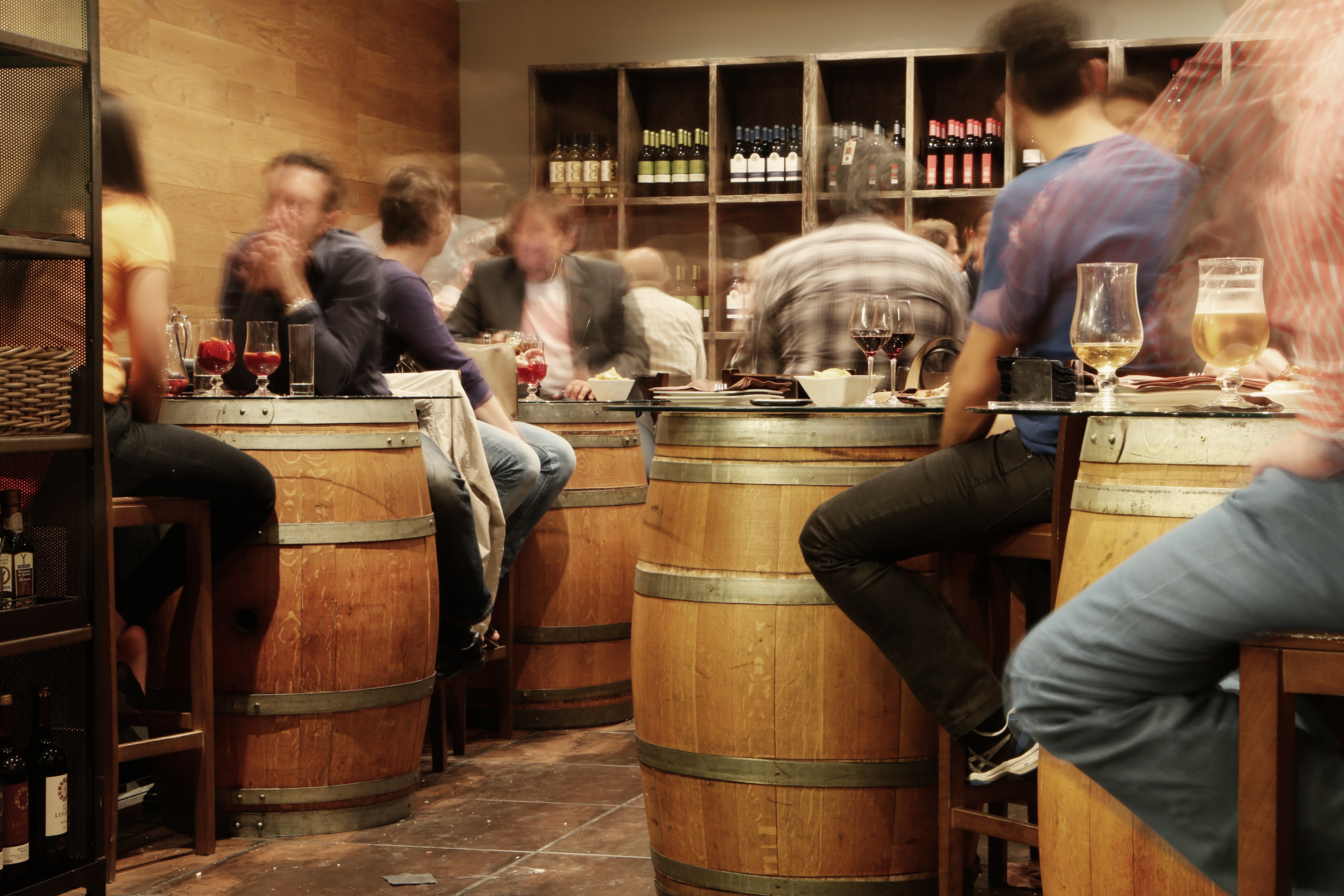 Meet Friends at These Wine Bars Around Cambridge